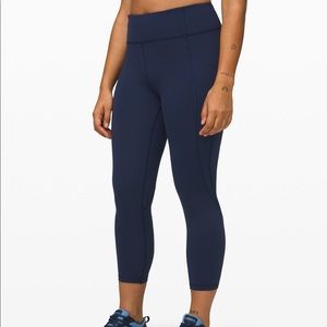 Lululemon time to sweat crop leggings 23